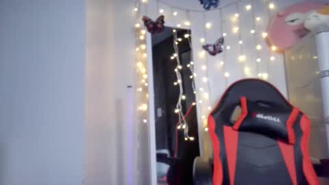 junovaughn online show from 10-13-25, 02:33