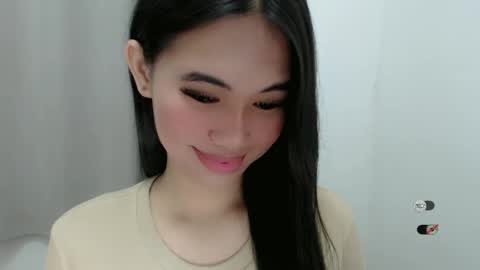 Julia online show from 02-25-25, 10:58