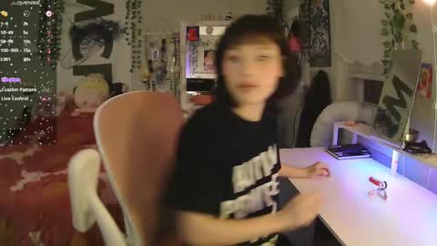 Snapshot of jupitersclaim chatting on 09-25-25, 12:14 jupitersclaim online show from 09-25-25, 12:14