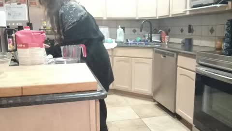 Snapshot of just0m chatting on 04-04-26, 08:28 Jommie online show from 04-04-26, 08:28