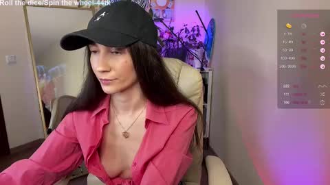 Jessica  I will be here on Tuesday November 26th online show from 03-05-25, 09:38