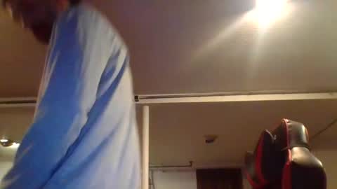 Snapshot of just_chillinwithya chatting on 03-02-25, 08:27 Your Zaddy online show from 03-02-25, 08:27