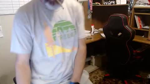 Snapshot of just_chillinwithya chatting on 11-16-25, 07:47 Your Zaddy online show from 11-16-25, 07:47