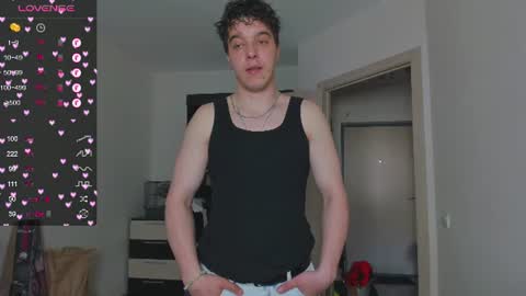 Snapshot of just_edwins chatting on 06-30-26, 04:19 Edwins online show from 06-30-26, 04:19