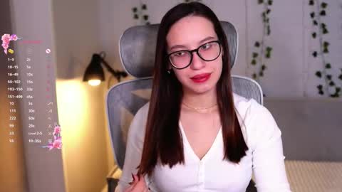 Snapshot of just_emmy chatting on 01-19-26, 05:22 just call me Emmy online show from 01-19-26, 05:22