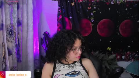 Snapshot of just_katiex chatting on 01-11-25, 02:41 Sofia online show from 01-11-25, 02:41