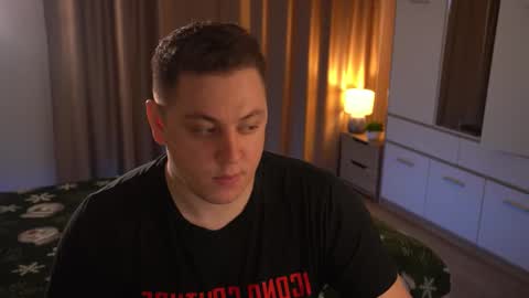 Snapshot of just_top chatting on 12-21-25, 04:03 David online show from 12-21-25, 04:03