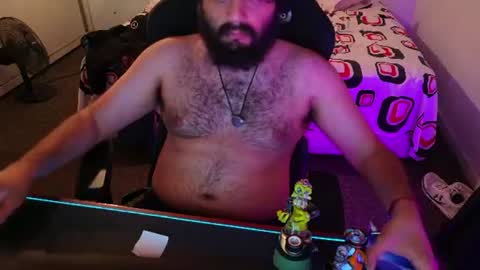 Snapshot of justacock710 chatting on 06-12-26, 04:33 Max Power online show from 06-12-26, 04:33