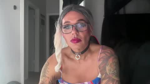 Justagirlboy online show from 05-22-26, 02:19