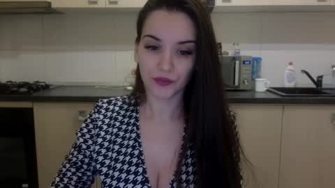 Snapshot of justanneagain chatting on 02-09-25, 03:43 JustAnne online show from 02-09-25, 03:43