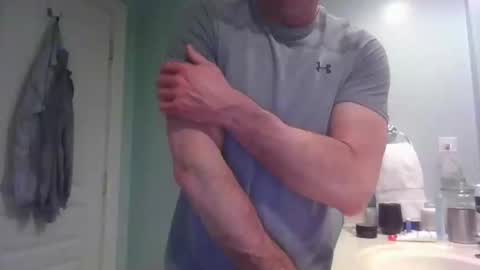 justanotherdadbod2025 online show from 02-19-26, 03:35