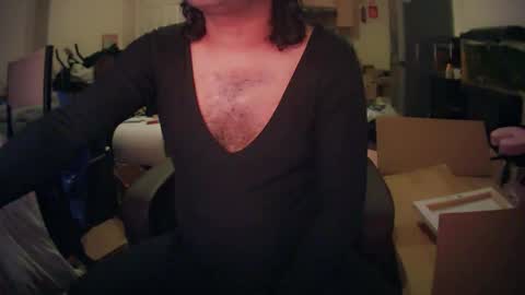 Dee online show from 12-04-25, 01:15