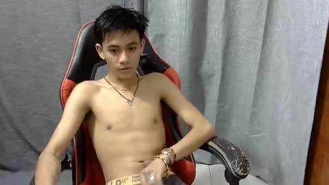 Snapshot of justcallme_jade chatting on 04-05-26, 11:29 Jade online show from 04-05-26, 11:29