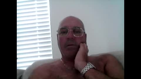 justcallmemarcus online show from 12-17-25, 06:36