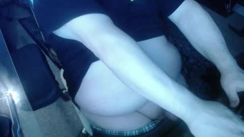 Snapshot of justchillinhey5776 chatting on 11-02-25, 06:10 Rick online show from 11-02-25, 06:10