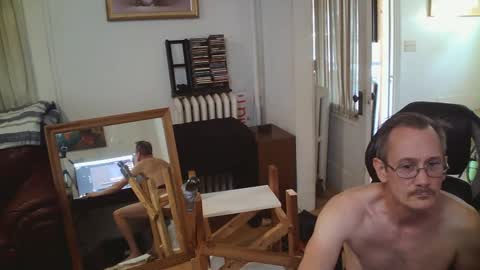 Snapshot of justdoug999 chatting on 09-22-25, 09:28 BetaDougie online show from 09-22-25, 09:28