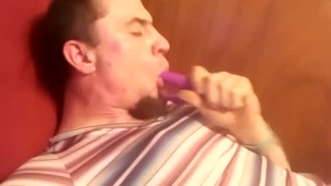 Snapshot of justforyoummm chatting on 03-10-25, 11:42 justforyoummm online show from 03-10-25, 11:42