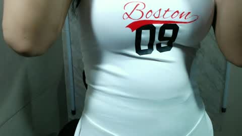 justhewayouare21 online show from 06-27-26, 03:50