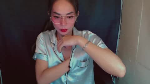justhewayouare21 online show from 07-24-26, 09:35