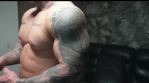 Snapshot of justin_clark1 chatting on 11-22-25, 04:44 justin clark1 online show from 11-22-25, 04:44