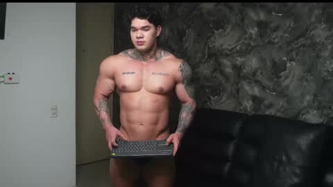 Snapshot of justin_clark1 chatting on 11-24-25, 04:45 justin clark1 online show from 11-24-25, 04:45