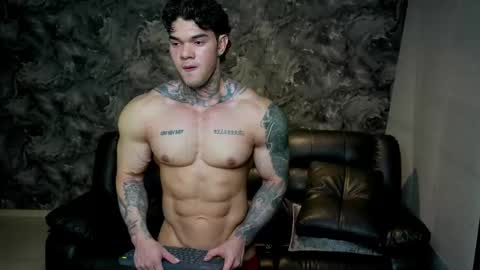 Snapshot of justin_clark1 chatting on 03-04-26, 04:18 justin clark1 online show from 03-04-26, 04:18