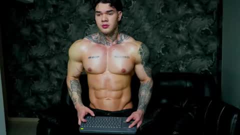 Snapshot of justin_clark1 chatting on 03-11-26, 04:18 justin clark1 online show from 03-11-26, 04:18