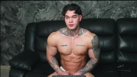 Snapshot of justin_clark1 chatting on 05-05-26, 03:25 justin clark1 online show from 05-05-26, 03:25