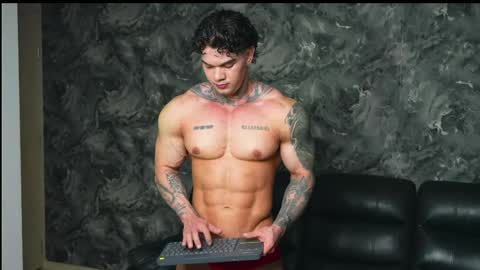 Snapshot of justin_clark1 chatting on 05-31-26, 03:58 justin clark1 online show from 05-31-26, 03:58