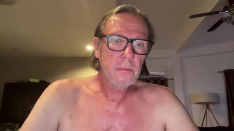 Snapshot of justin_hornyyyy chatting on 12-21-25, 02:13 justin_hornyyyy online show from 12-21-25, 02:13