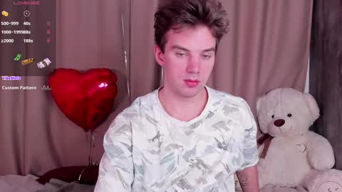 Arthur online show from 03-03-25, 03:52