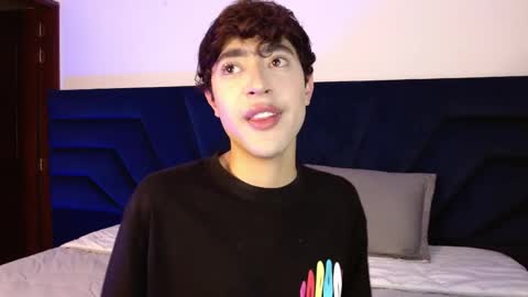 Justin online show from 04-04-26, 03:49