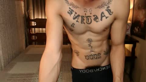 Snapshot of justine_hunk chatting on 02-28-25, 10:30 justine_hunk online show from 02-28-25, 10:30