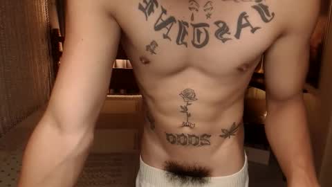 Snapshot of justine_hunk chatting on 09-15-25, 04:45 justine_hunk online show from 09-15-25, 04:45