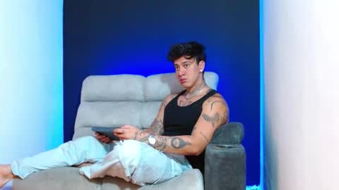 justinfuller_31 online show from 12-21-25, 03:30