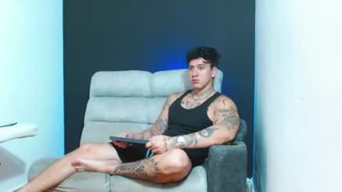 justinfuller_31 online show from 07-01-26, 05:45