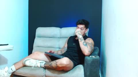 justinfuller_31 online show from 07-14-26, 09:20
