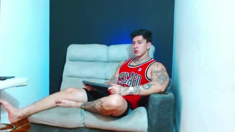 justinfuller_31 online show from 07-16-26, 01:22