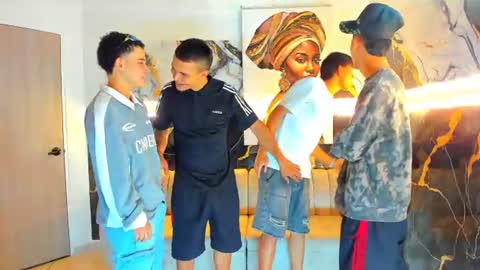 justingtime21 online show from 06-18-26, 05:19