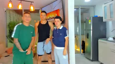 justingtime21 online show from 07-08-26, 06:18