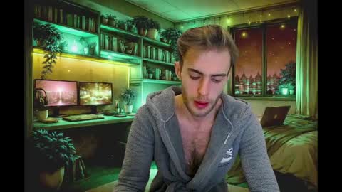 Snapshot of justinnordick chatting on 05-11-26, 07:47 Hologram Guy online show from 05-11-26, 07:47