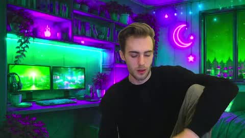 Snapshot of justinnordick chatting on 06-01-26, 04:58 Hologram Guy online show from 06-01-26, 04:58