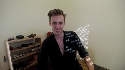 Hologram Guy online show from 08-03-26, 03:27