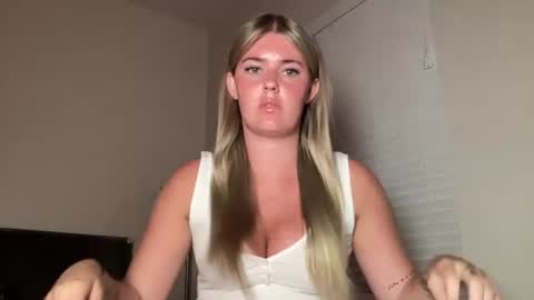 Lacie online show from 07-16-26, 02:17