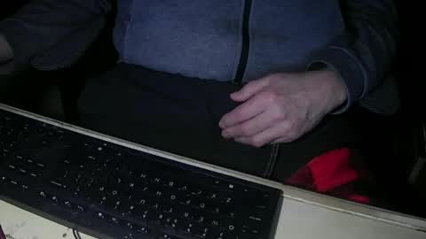 Snapshot of justme39057 chatting on 02-04-26, 04:46 Justme39057 online show from 02-04-26, 04:46