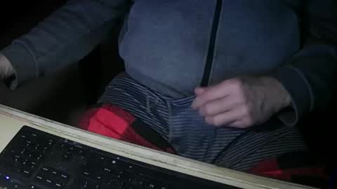 Snapshot of justme39057 chatting on 02-20-26, 05:46 Justme39057 online show from 02-20-26, 05:46