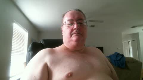 Snapshot of justmedm64 chatting on 12-16-24, 04:05 justmedm64 online show from 12-16-24, 04:05