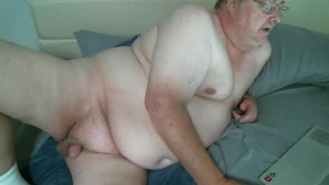 Snapshot of justmedm64 chatting on 05-17-26, 01:36 justmedm64 online show from 05-17-26, 01:36