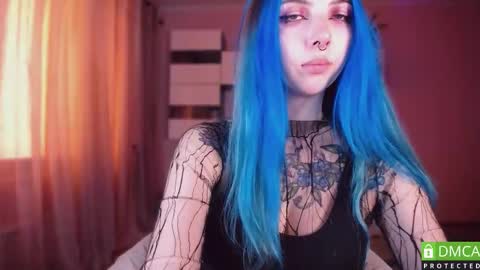 Snapshot of justmeowgirl chatting on 09-17-25, 04:25 justmeowgirl online show from 09-17-25, 04:25