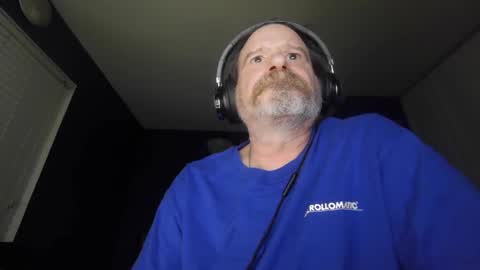 Snapshot of justmetool chatting on 05-22-26, 03:57 Tool online show from 05-22-26, 03:57
